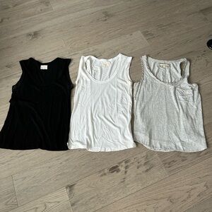 Anthropology tank tops size small